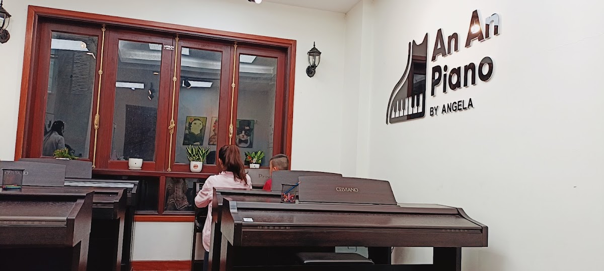 An An Piano House
