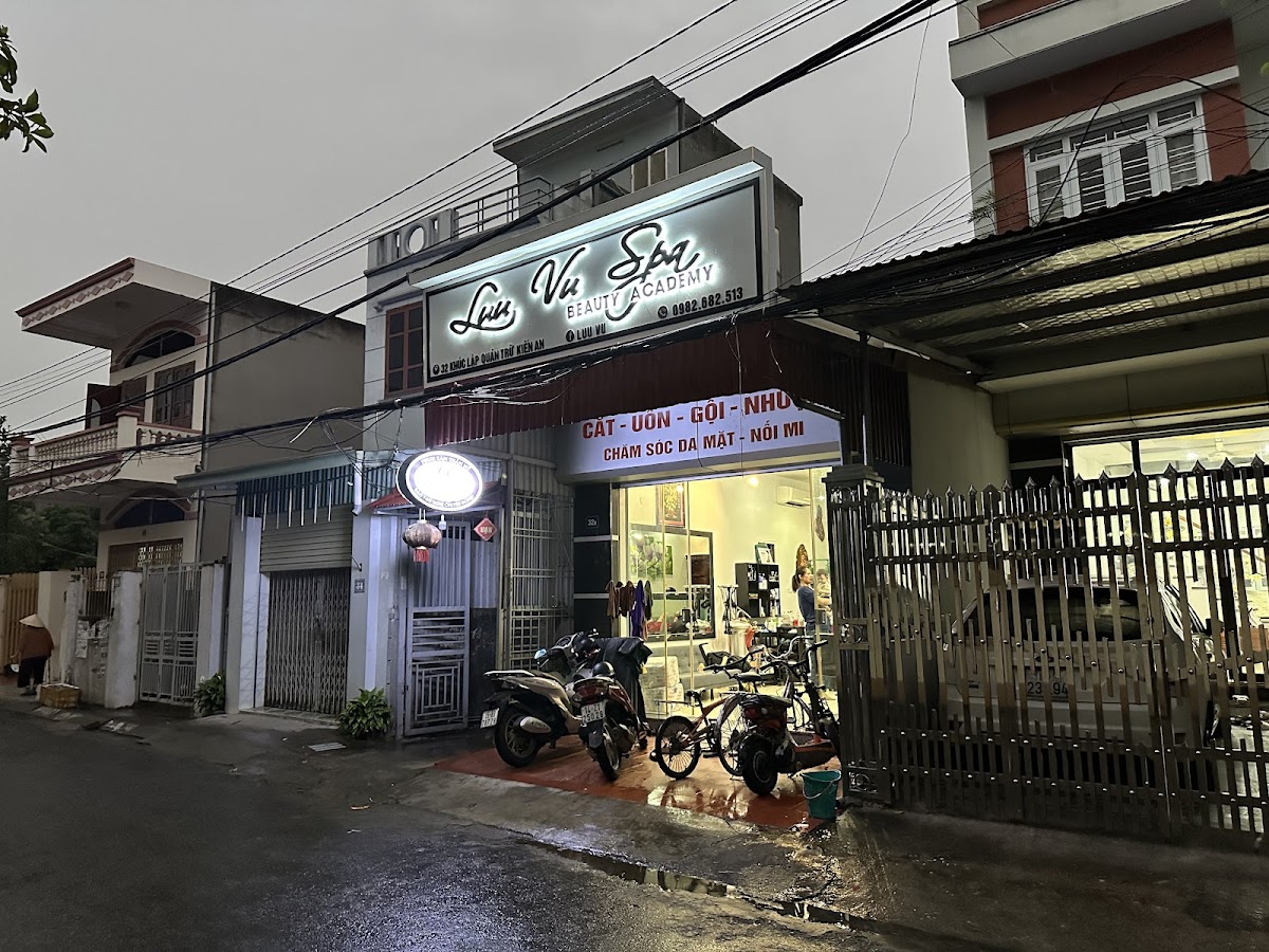 Lu’u Vu Phun Xăm Thẩm Mỹ & Spa