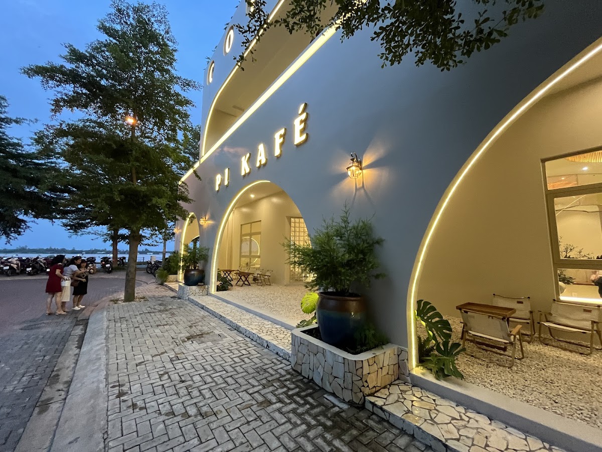 Pi Kafe' Long Xuyên