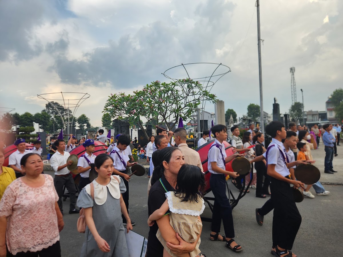 Tiếng Anh Giao Tiếp Biên Hoà