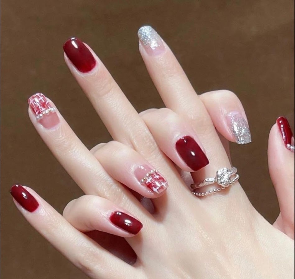Tiệm Nail- Makeup EM Beauty
