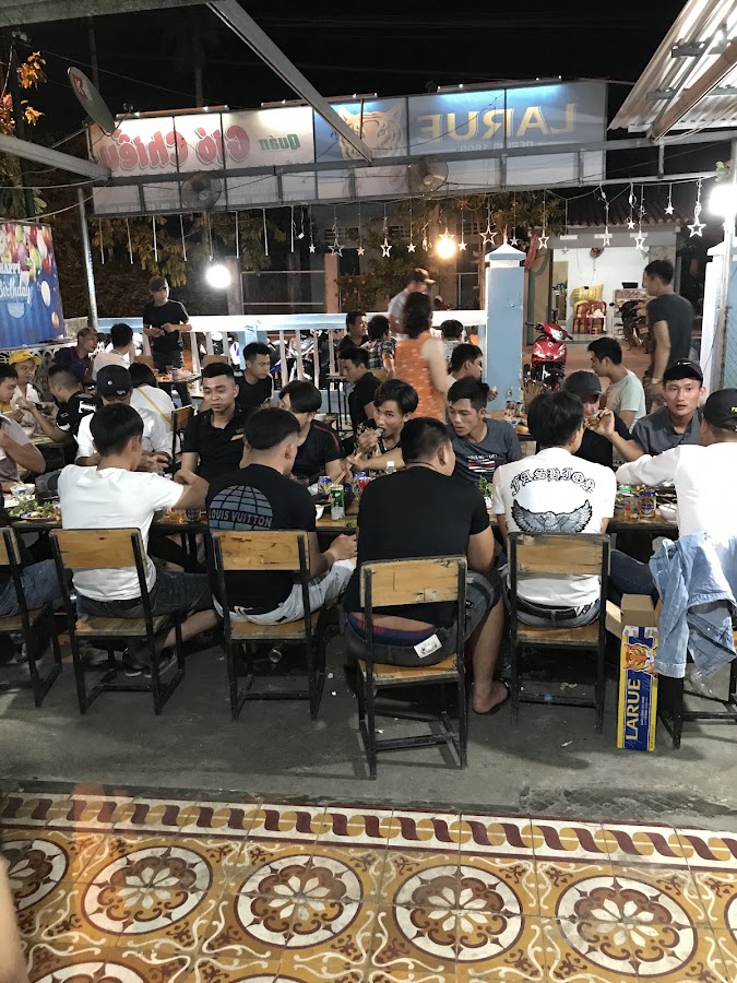 Quán nhậu Gió Chiều