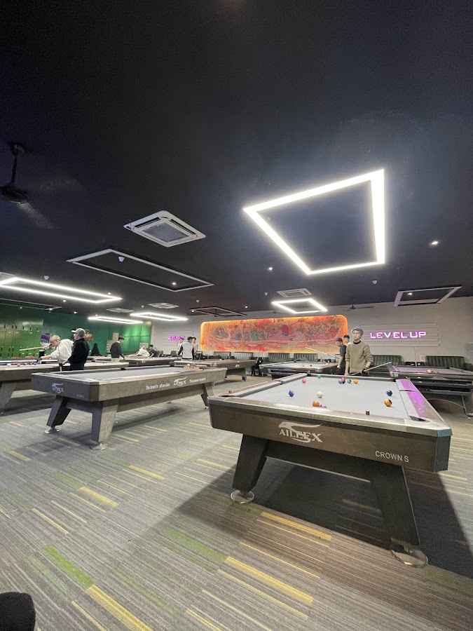 Cubic Premium Billiard