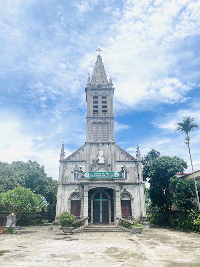 Nhà Thờ Giáo Xứ TRUNG HÀ.
