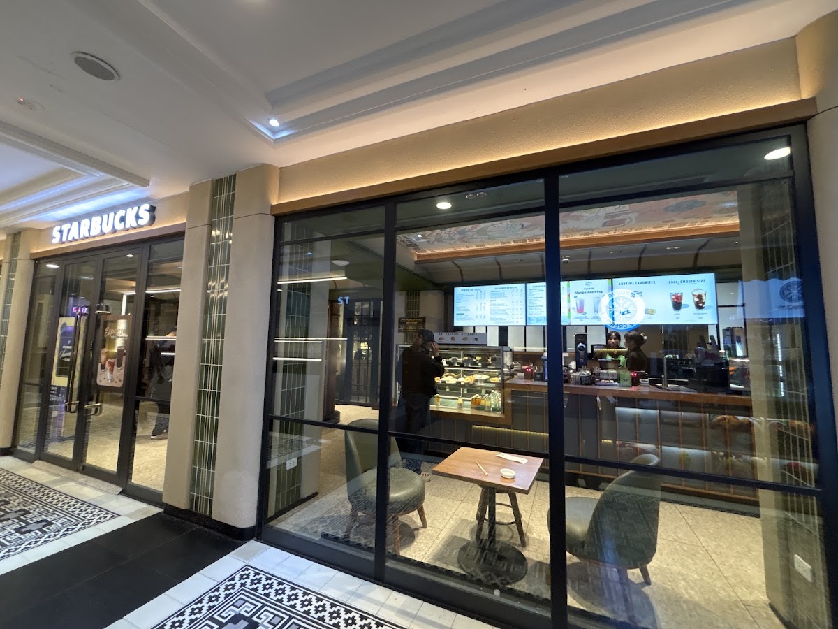 Starbucks Sun Plaza Sapa