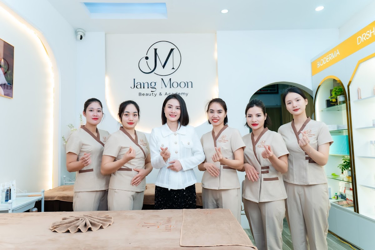 Jang Moon Beauty & Academy
