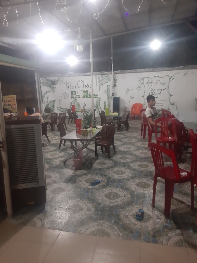 Bún măng vịt bà năm