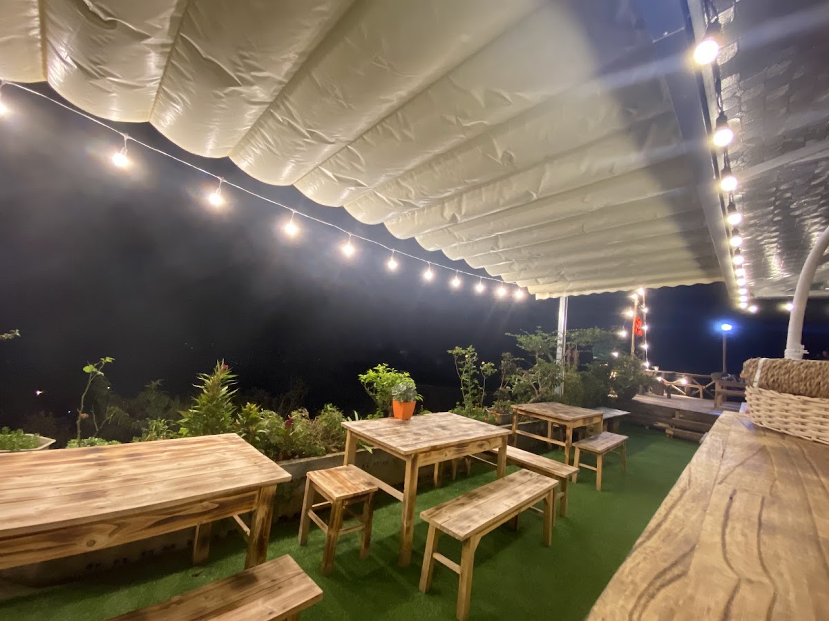 Huân Đậu Đậu Coffee & Homestay