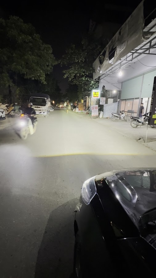 Công Tấn AuTo