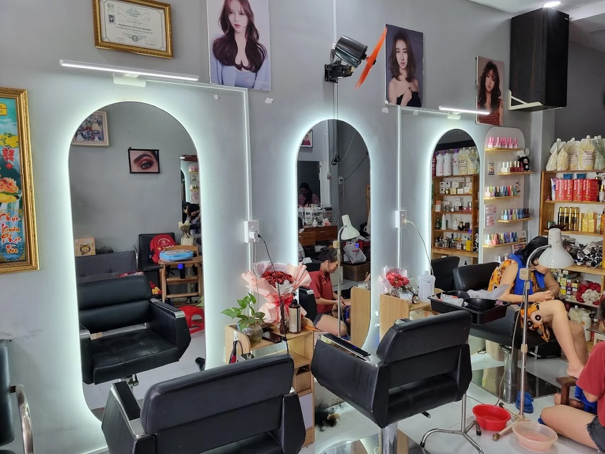 Tiệm Tóc Jupi