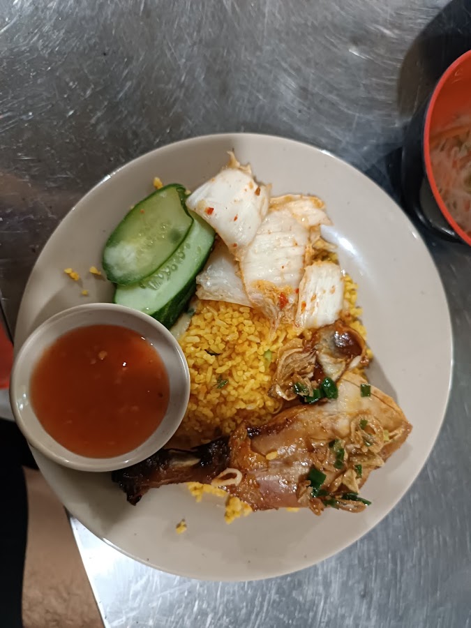 Quán Phở Ông Lùn