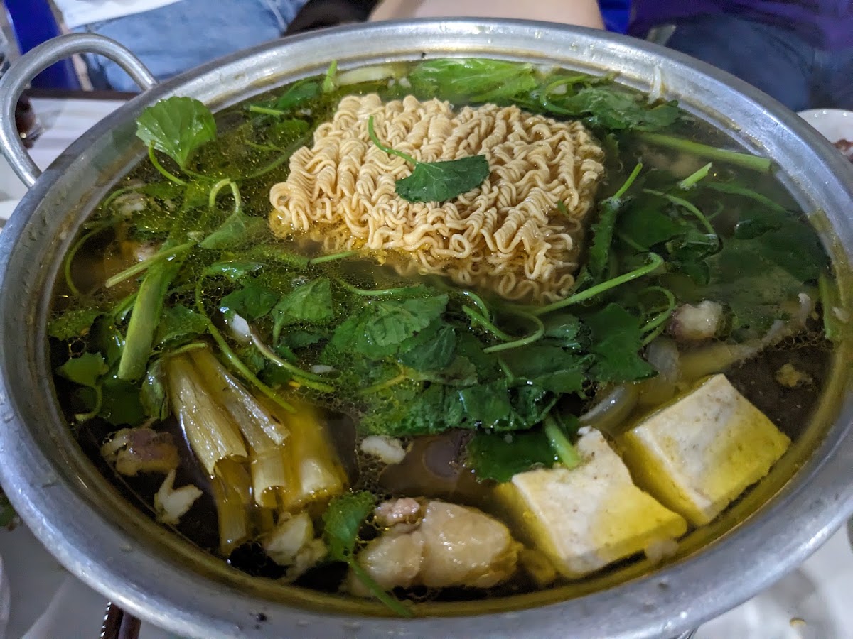 Quán Lẩu bò 152