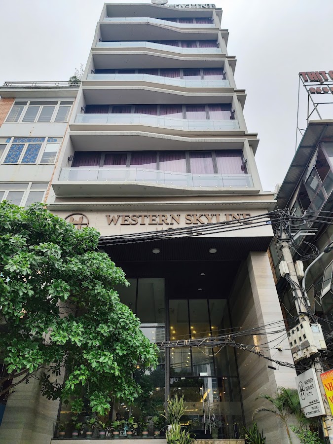 Western Skyline Hotel