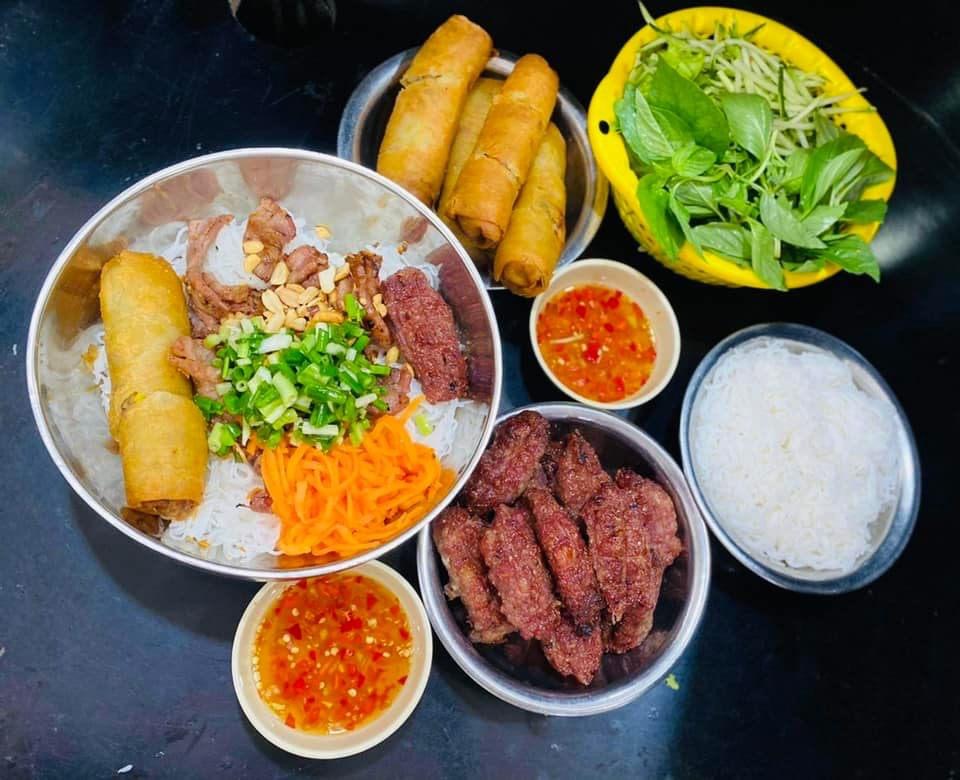Bún Thịt Nem Nướng Đại Gia