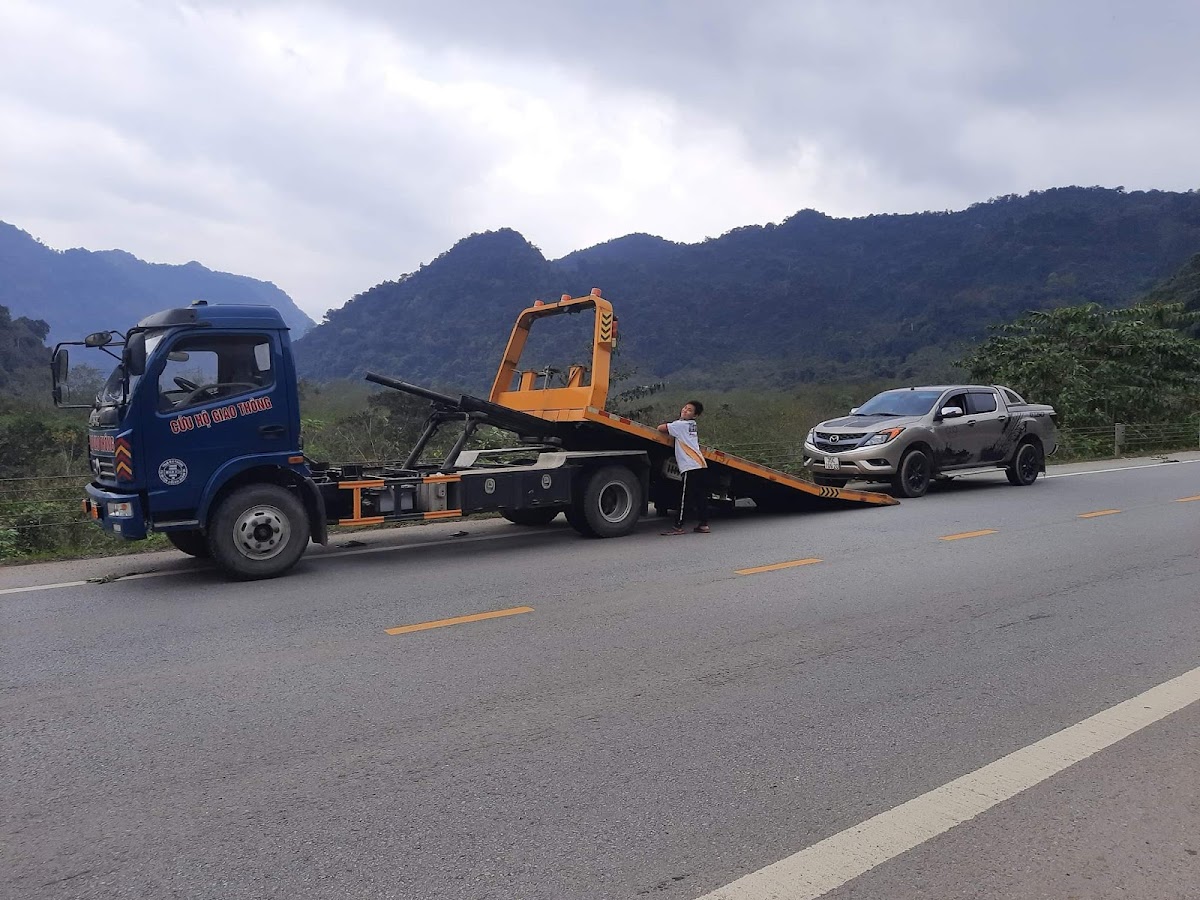 GARA CỨU HỘ OTO SÓC SƠN