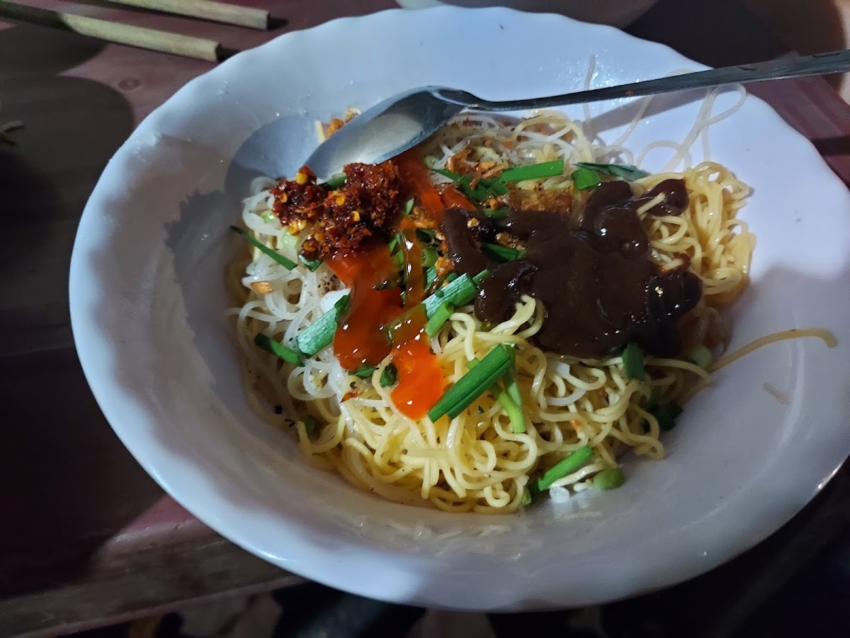 Hủ Tiếu Trang Linh