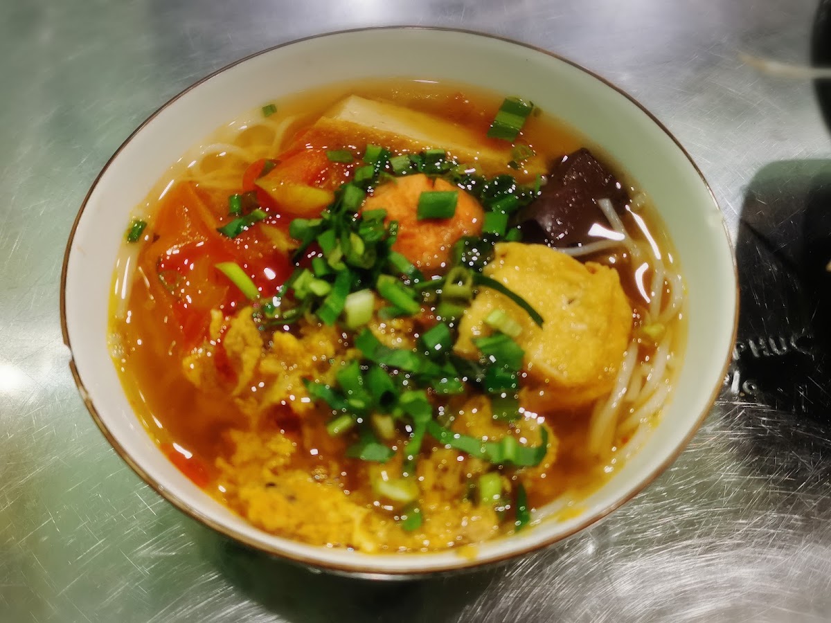 Phương-Bún riêu cua đồng Huế