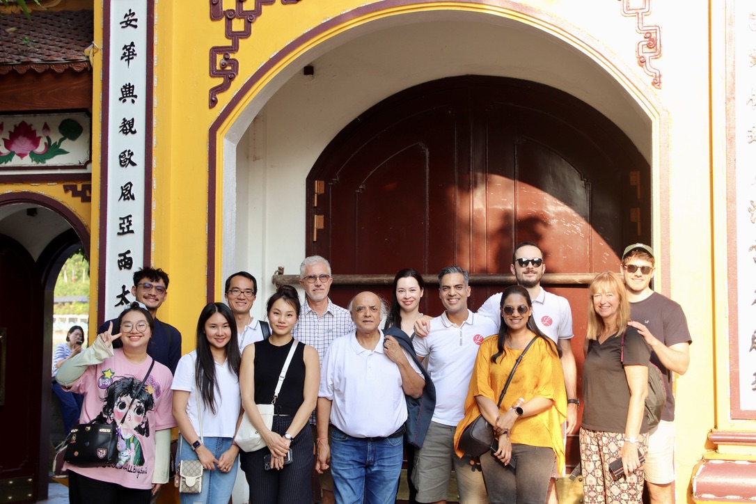 ONETRIP WITH LOCAL TRAVEL CO., LTD