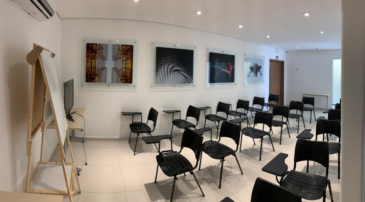 Sala para treinamento, sala de reunião, sala para curso e sala para workshop.
