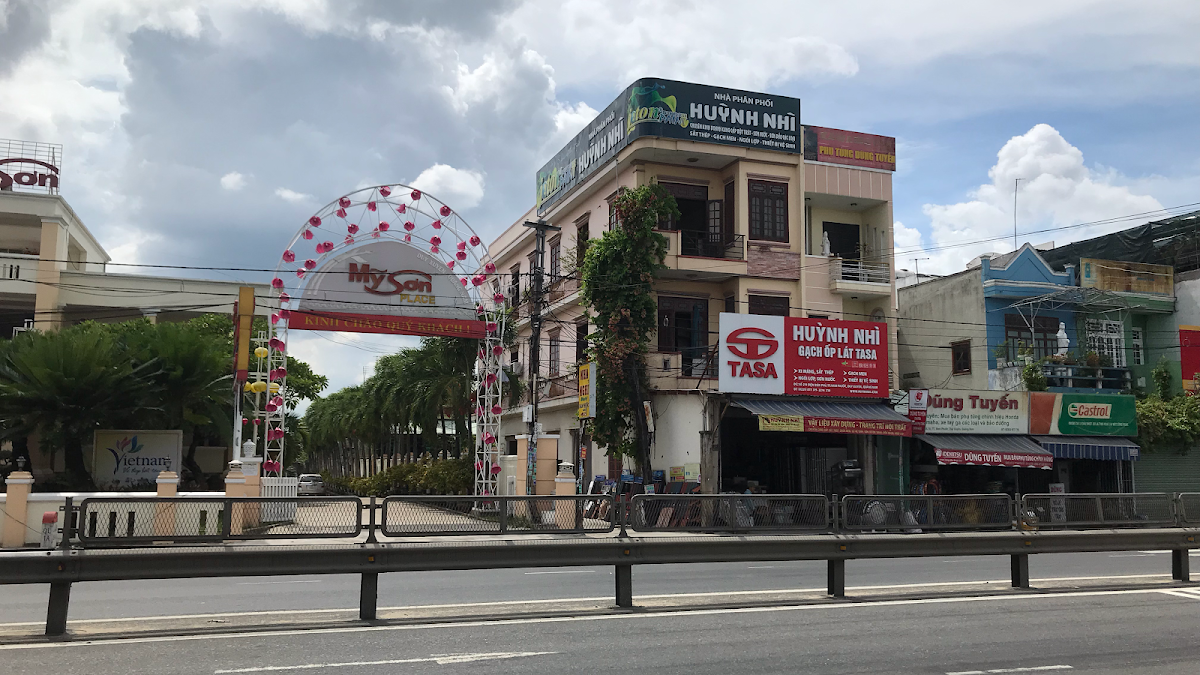 VLXD Huỳnh Nhì