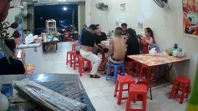 Ăn Đêm Quán
