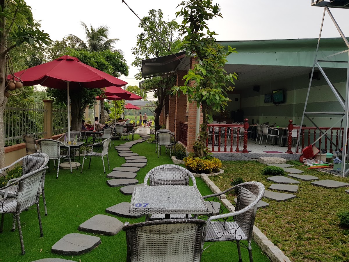 Cà Phê Phi Thuyền