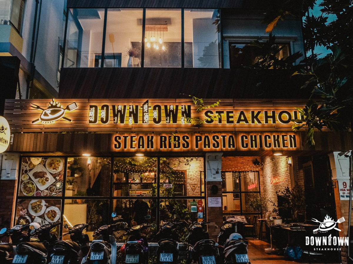 Downtown Steakhouse - Hoa Mai