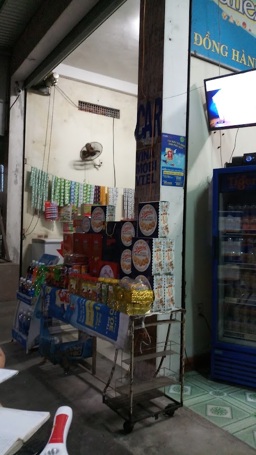 Tạp hoá Hồng