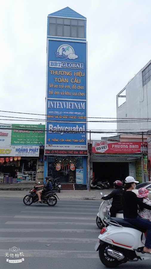 Intex Việt Nam - Bể bơi bơm hơi, bể bơi khung kim loại, phao bơi, kính bơi, giường hơi, ghế hơi, đệm hơi, thuyền hơi INTEX