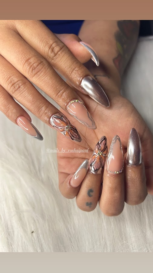Nails By Roshni Paul | Nail Art & Nail Extension Studio Gomti Nagar