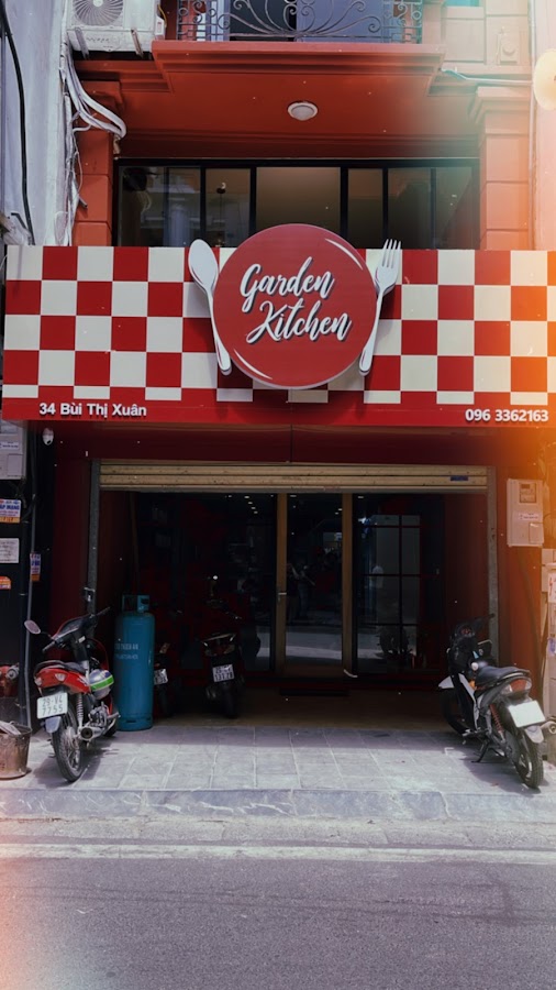 Garden Kitchen