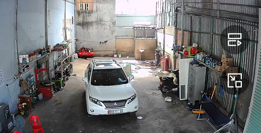Rửa xe, vá xe Ba Thiện