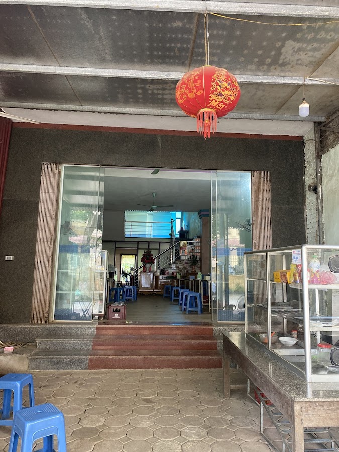 Quán cơm Dũng Công