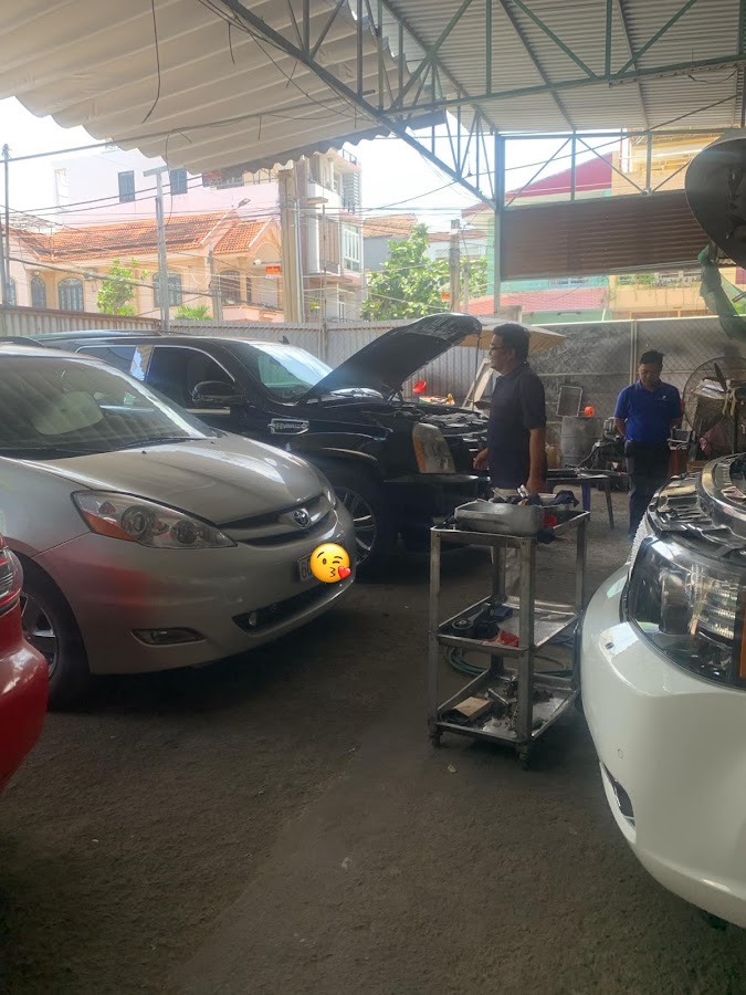 Garage Ô Tô Hiền Hùng Biên Hòa