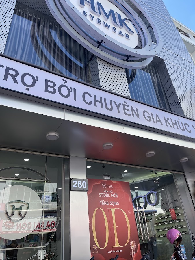 Mắt Kính HMK