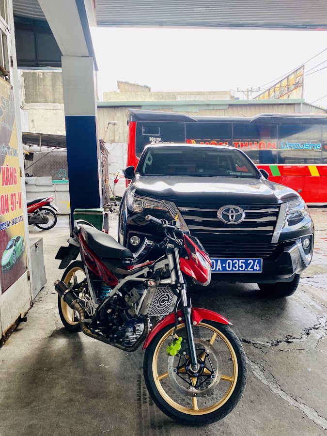 Rửa xe Thương Đoàn