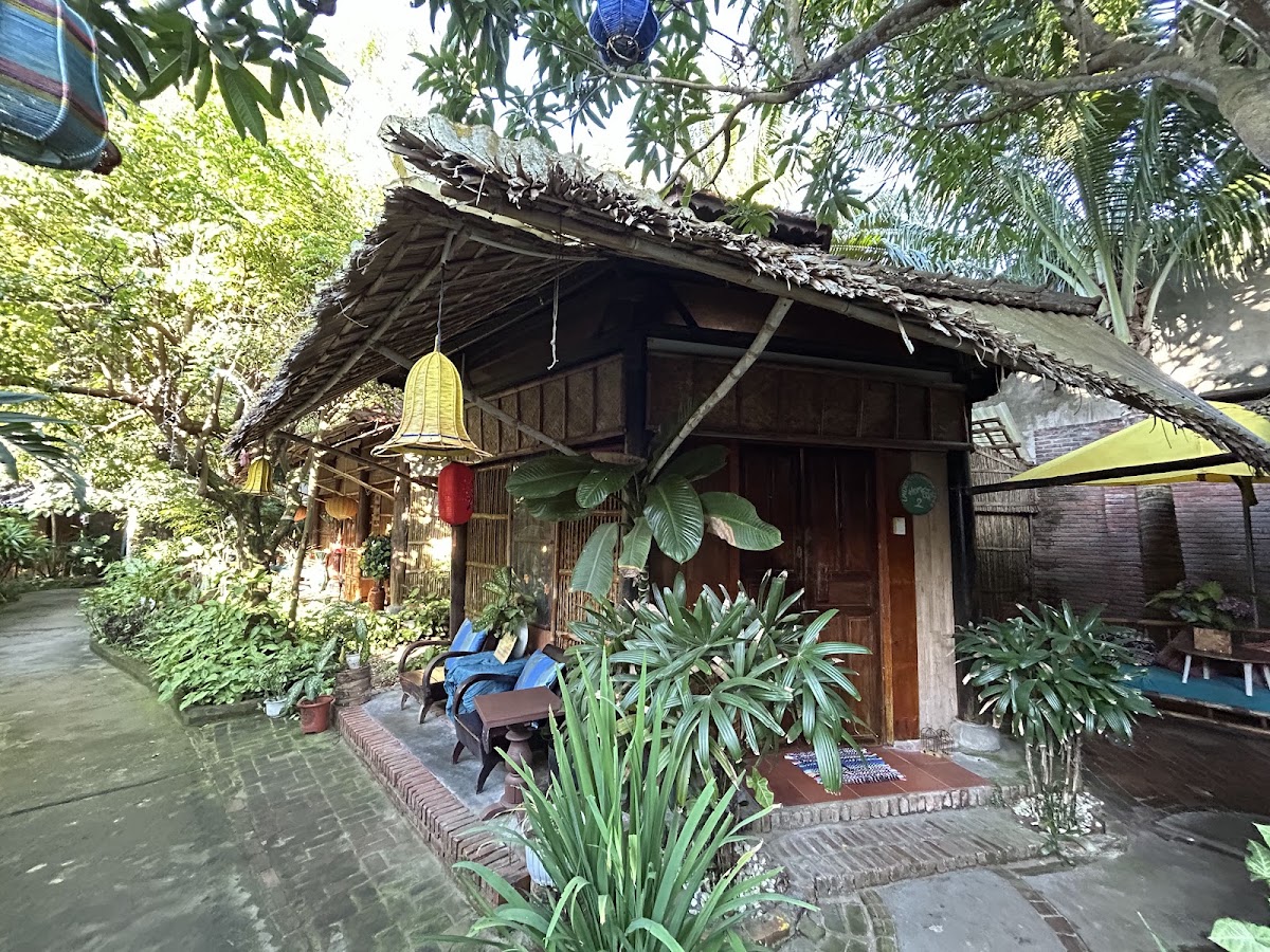 Under The Coconut Tree Homestay