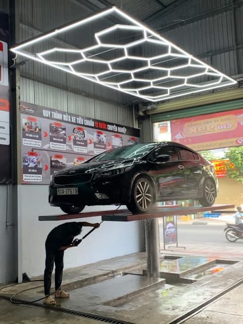 TMT DETAILING - Rửa Xe, Dán Film & Thay Vỏ Ô Tô Quận 12