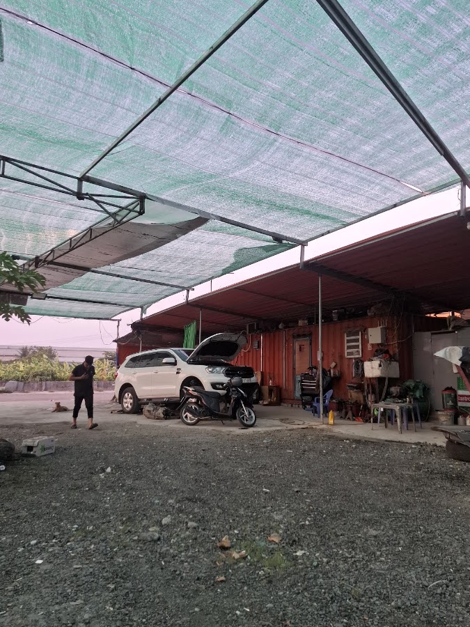Garage Ôtô Kim Hoàng