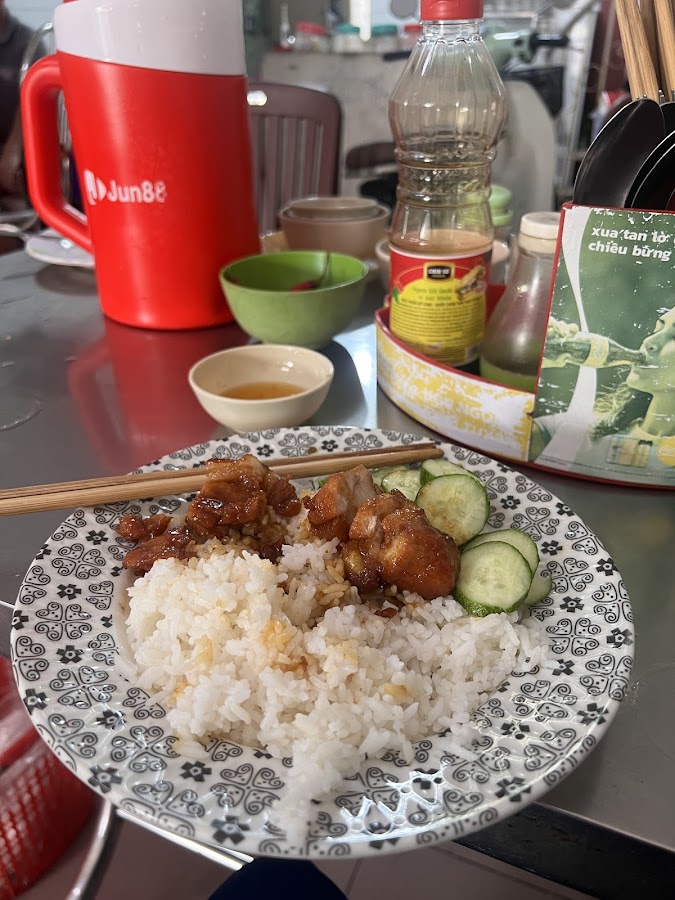Quán Cơm Minh Thùy