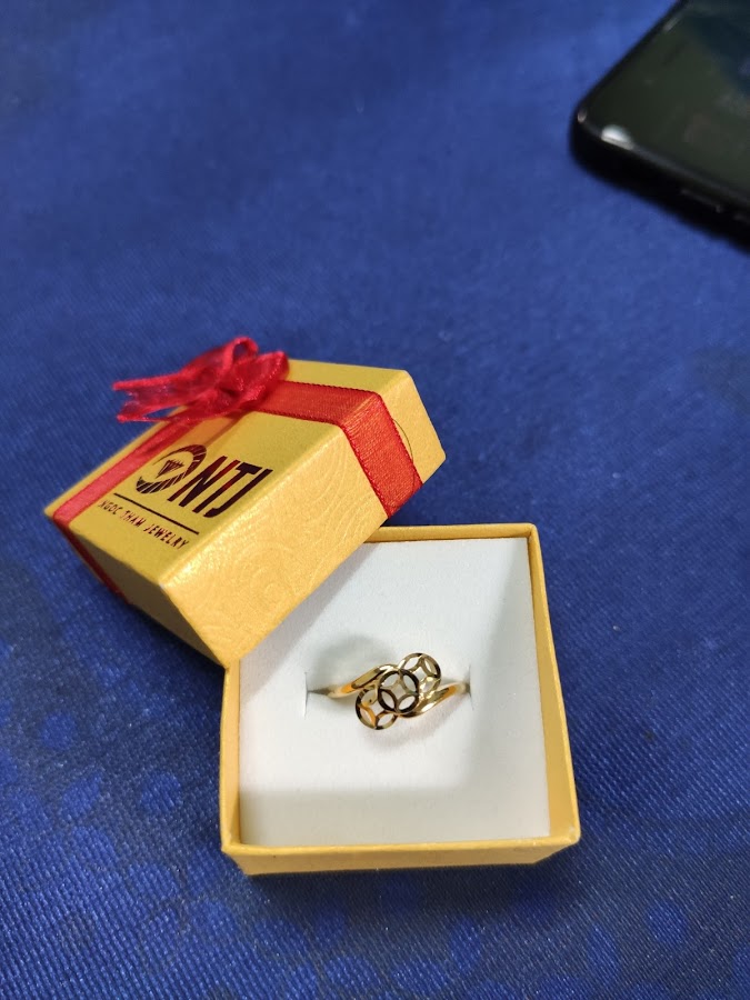Tiệm vàng Ngọc Thẫm