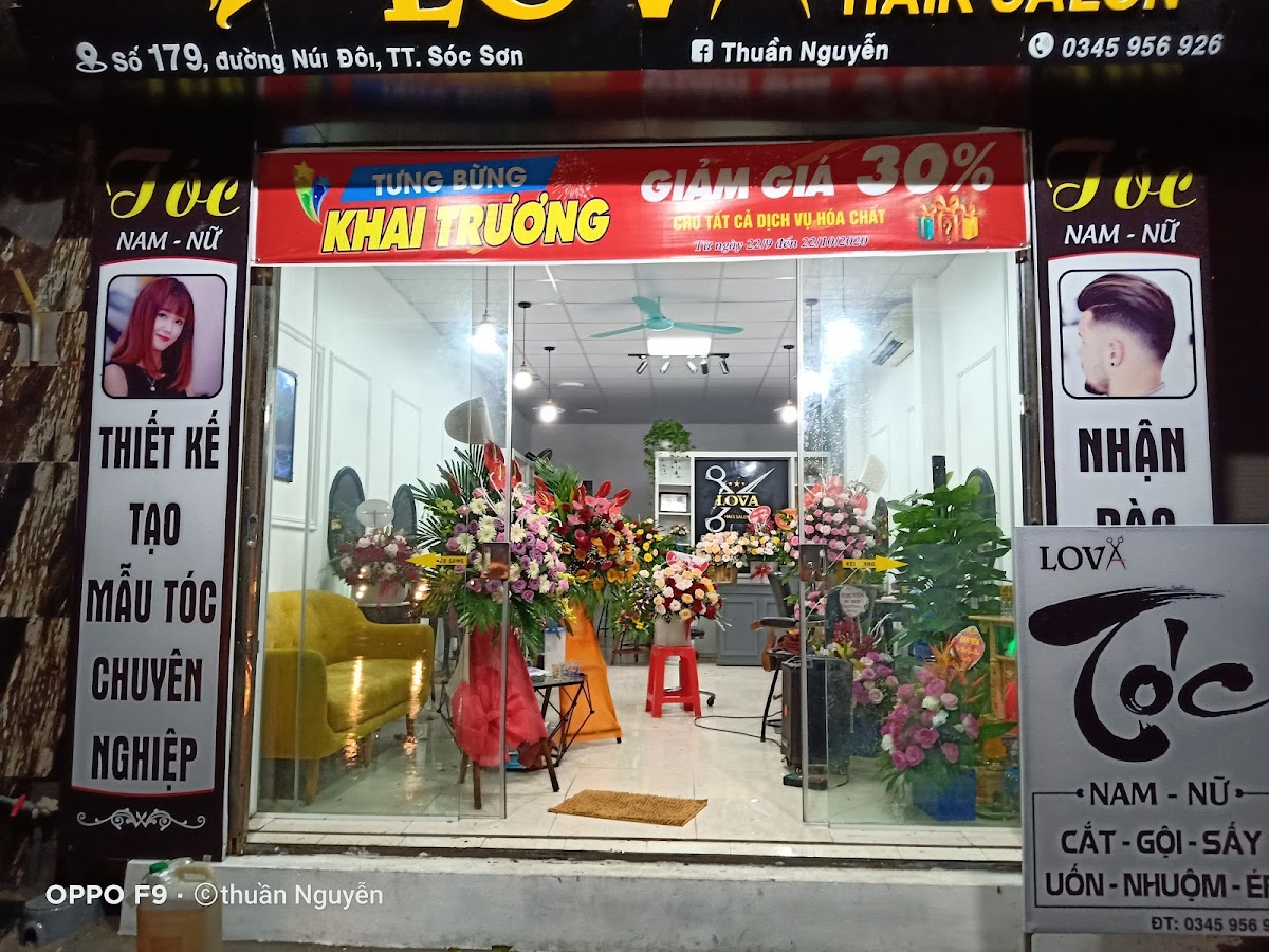 Tuế Blue BarBerShop
