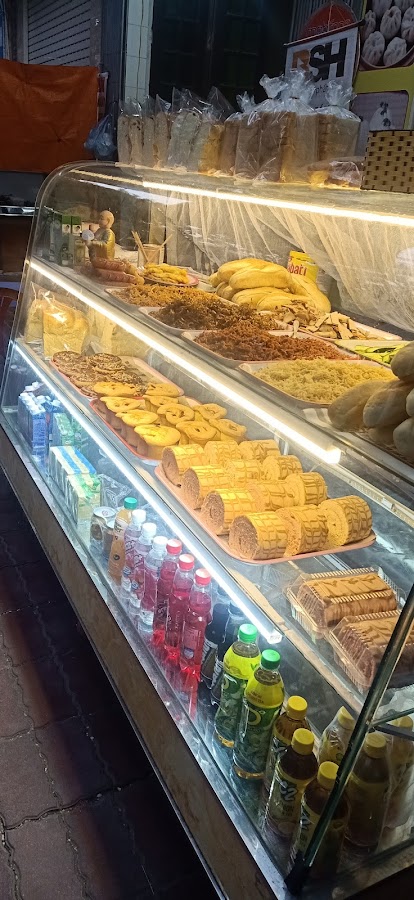 Tiệm của Hi