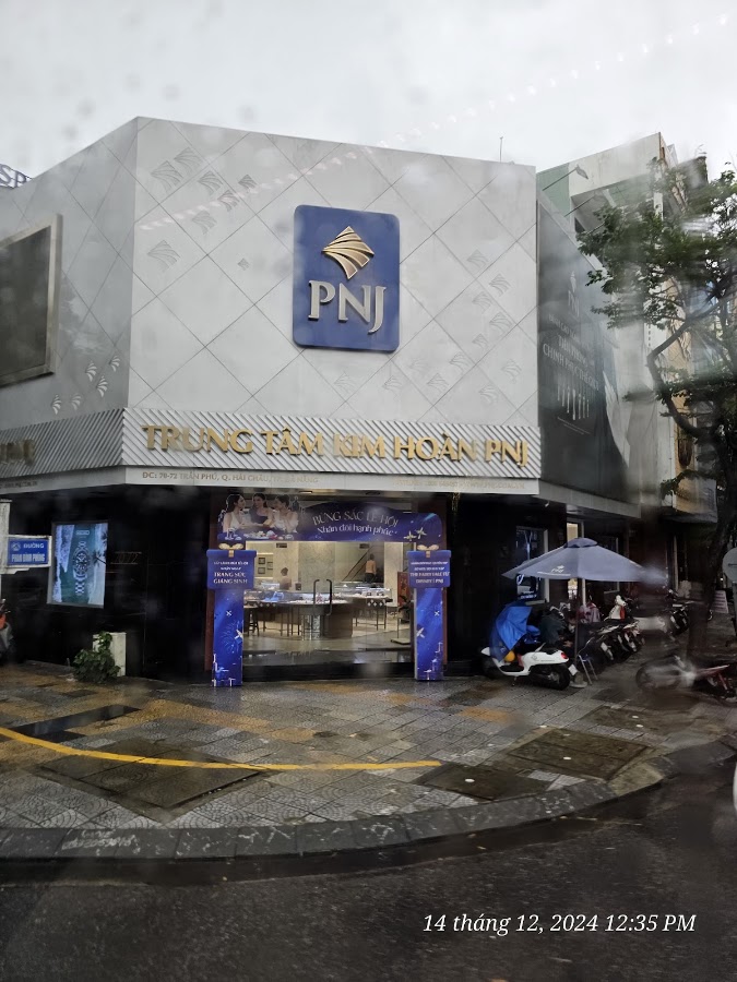 Cửa Hàng Trang Sức PNJ Center 70 - 72 Trần Phú