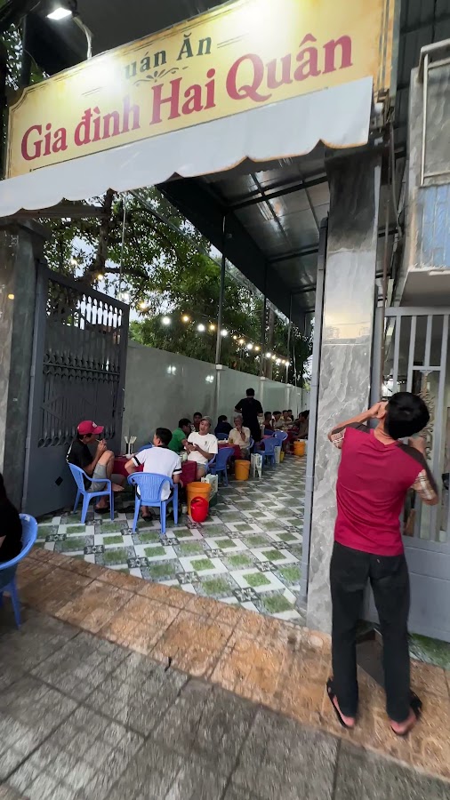 Quán Hai Quân ( Cầu Hoá An )