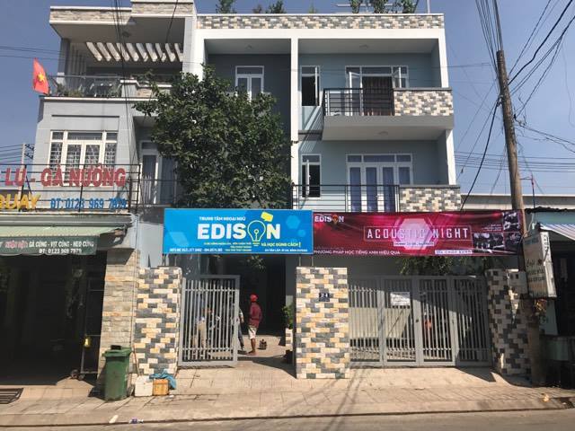 Trung tâm Ngoại ngữ Edison Làng đại học