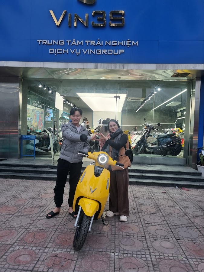 Showroom Vin3S 69 Hoàng Hoa Thám