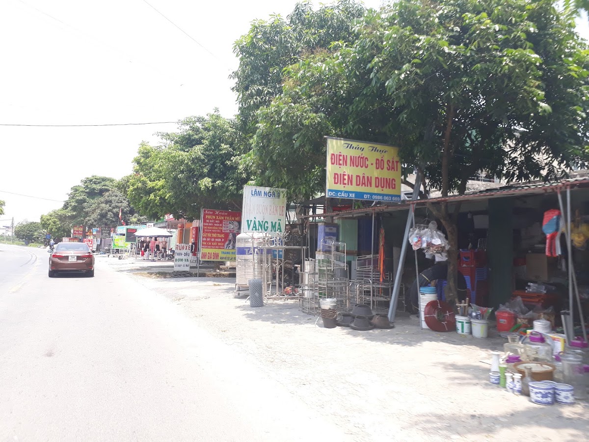 Chợ ĐẤM