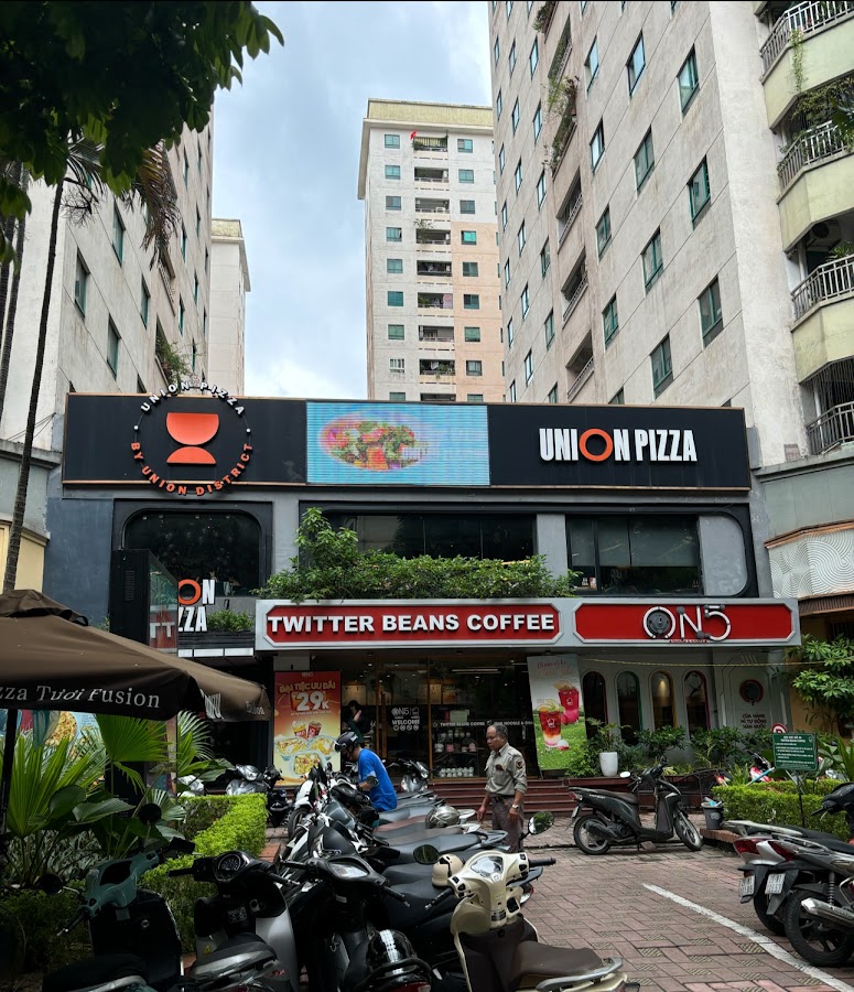 Union Pizza Hoàng Đạo Thuý