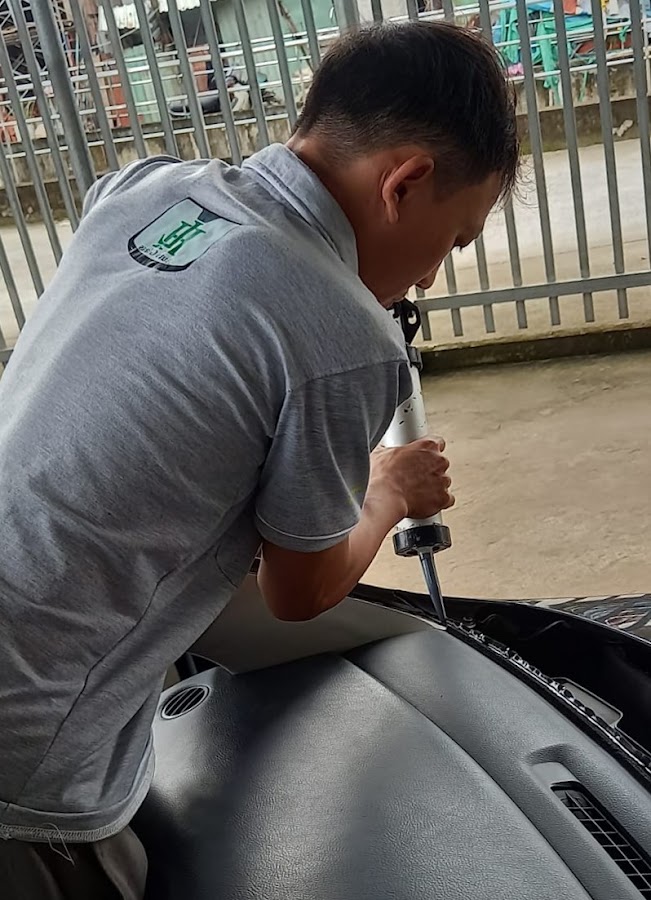 Kính ô tô Hữu Lâm (HL Auto Glass)